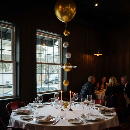 Balloon Bubble Strand Table Centerpiece