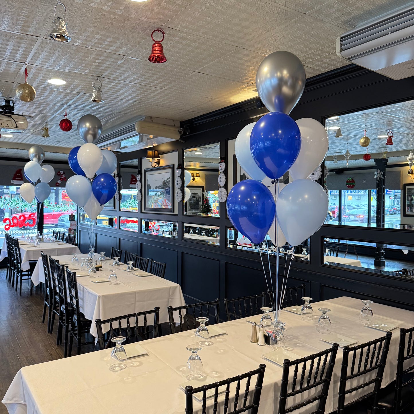 Seven Balloons Table Centerpiece