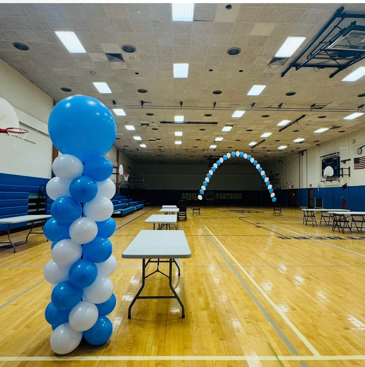 School Event Single Balloon String Arch and Column - indoor